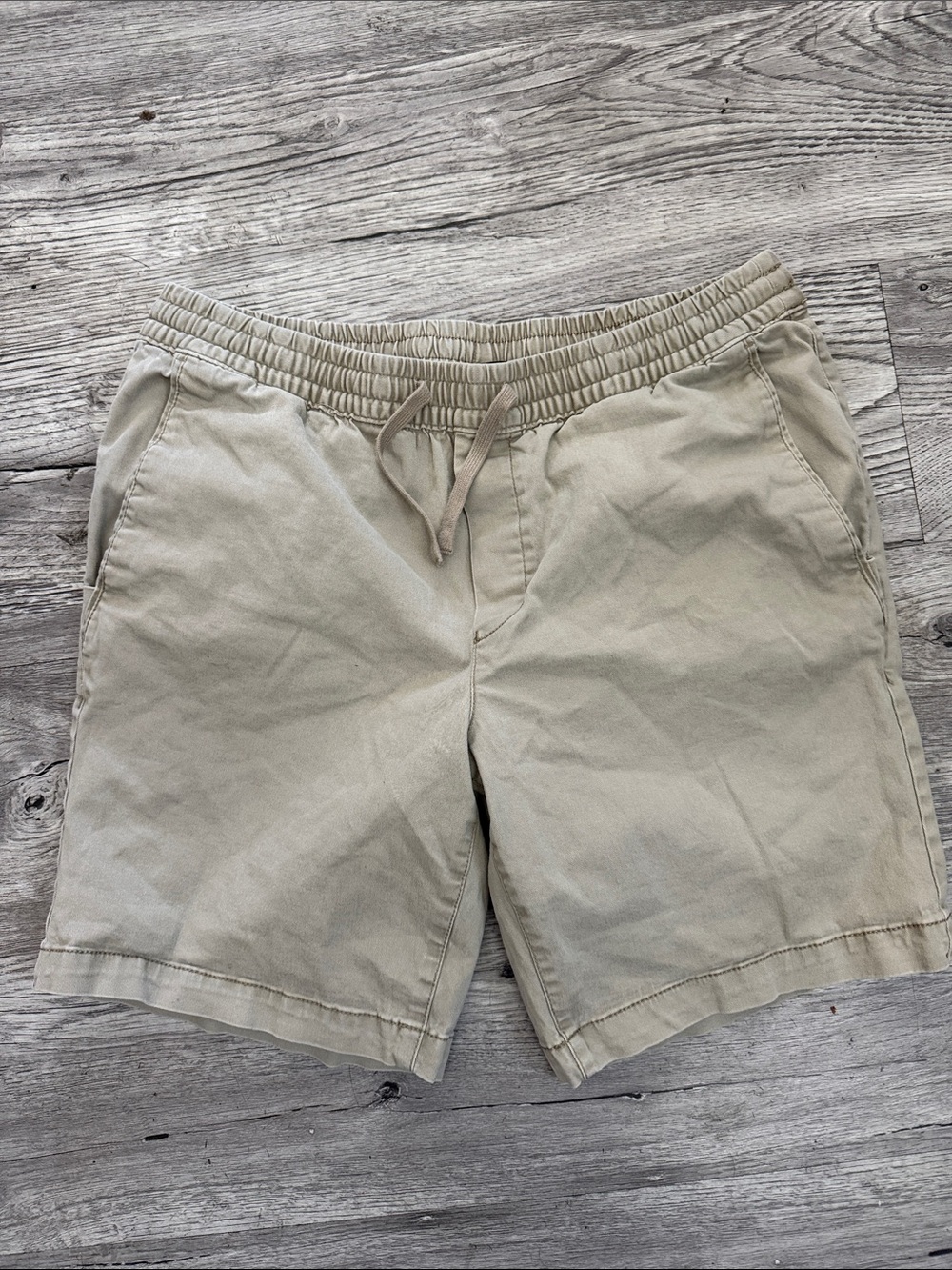 George Men's Drawstring Hybrid Shorts in Light Khaki